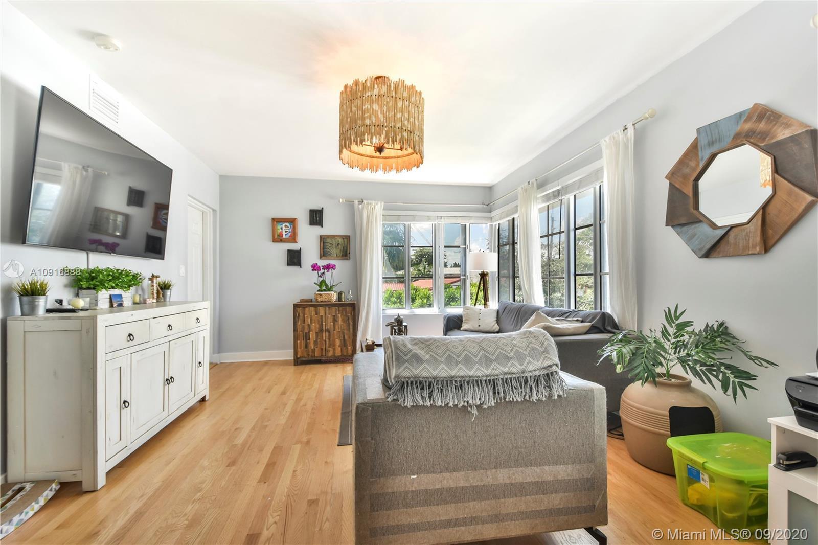 See details / sq. ft. $ 2020-08-25 0 Photo