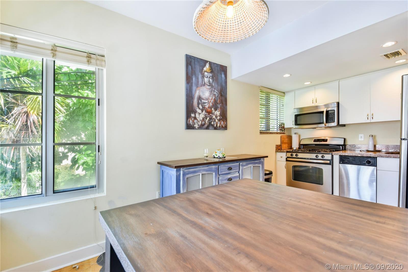 See details / sq. ft. $ 2020-08-25 0 Photo
