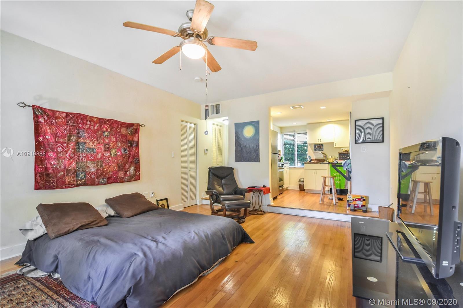 See details / sq. ft. $ 2020-08-25 0 Photo
