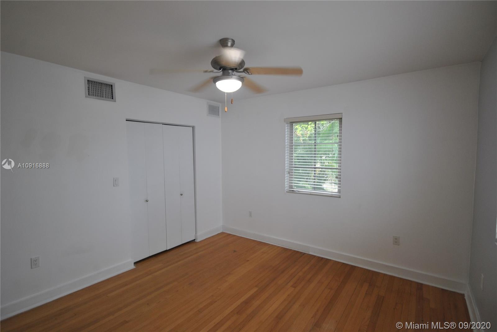 See details / sq. ft. $ 2020-08-25 0 Photo