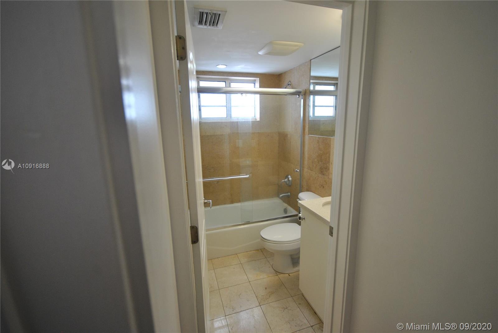 See details / sq. ft. $ 2020-08-25 0 Photo