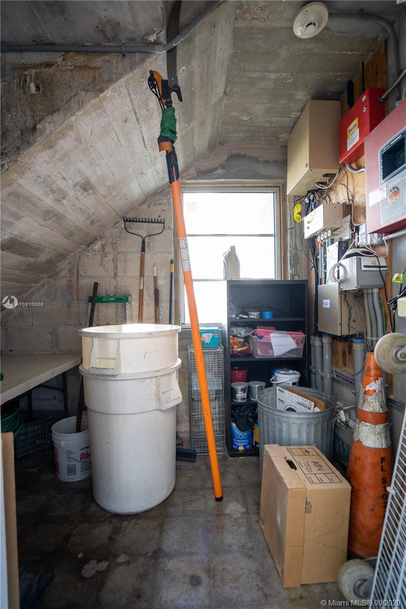 See details / sq. ft. $ 2020-08-25 0 Photo
