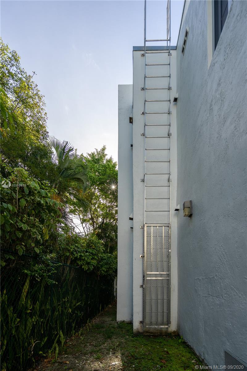 See details / sq. ft. $ 2020-08-25 0 Photo