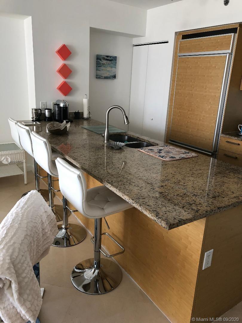 Ver detalles 2512 1 / 1 844 sq. ft. $ 2020-09-04 0 foto