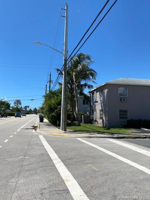 See details / 2500 sq. ft. $ 2021-01-14 0 Photo