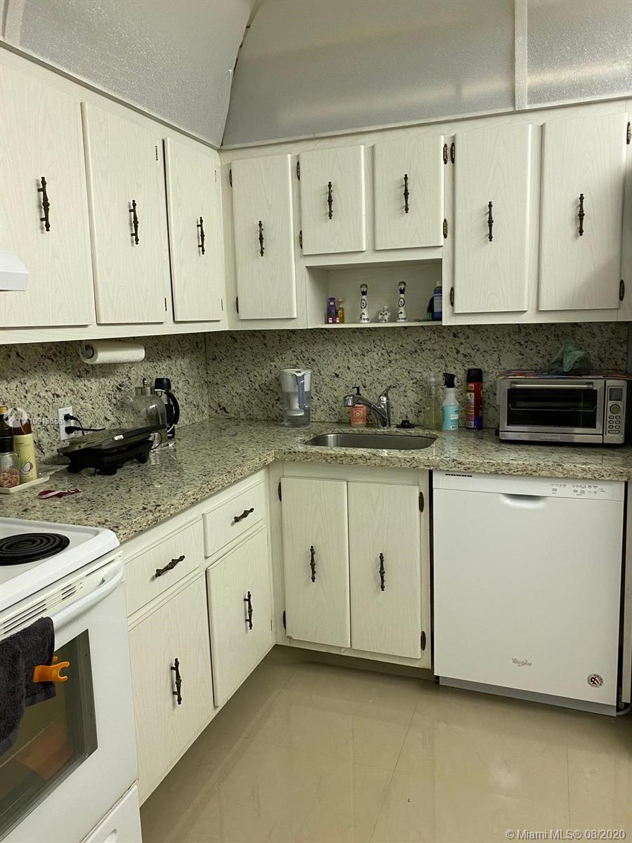 Photo of 20335 Country Club Dr #905, Aventura, Florida, 33180 -