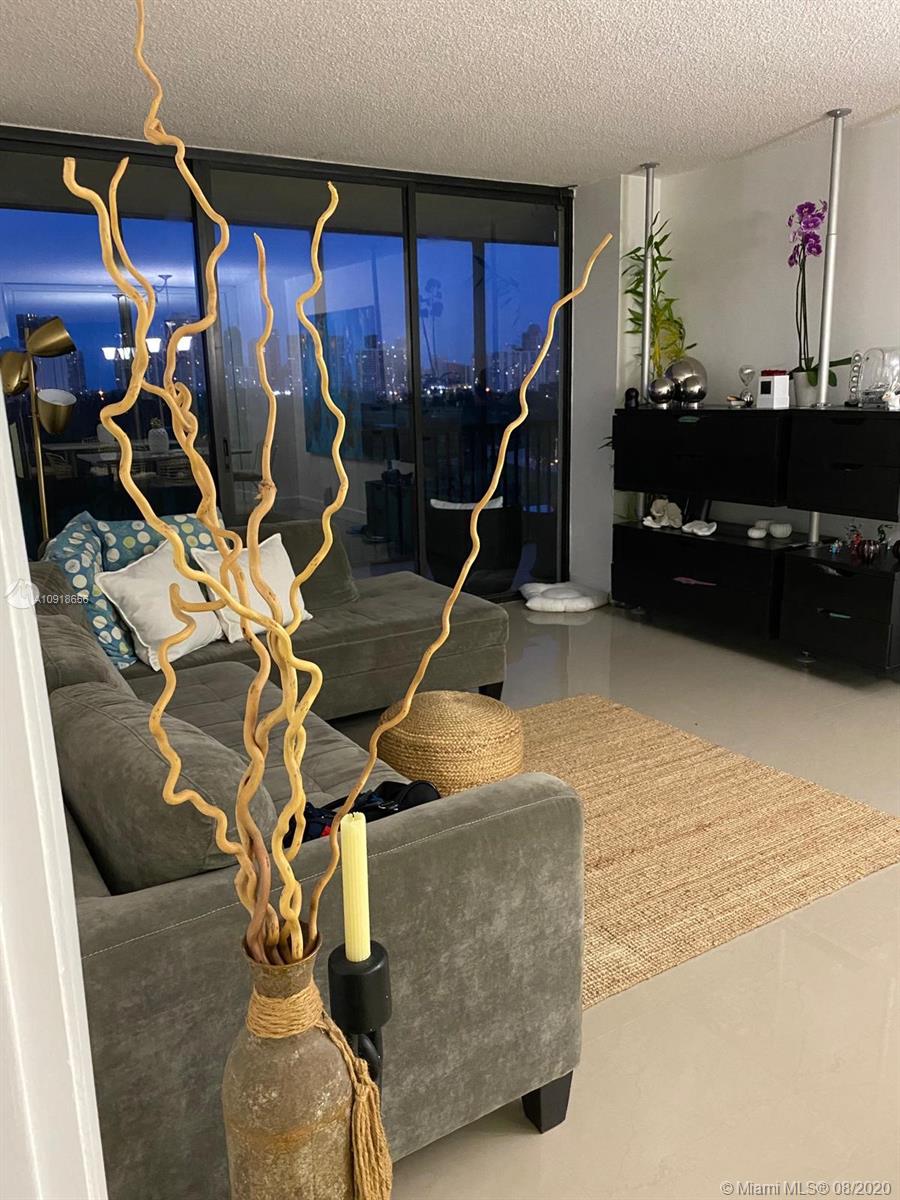Photo of 20335 Country Club Dr #905, Aventura, Florida, 33180 -