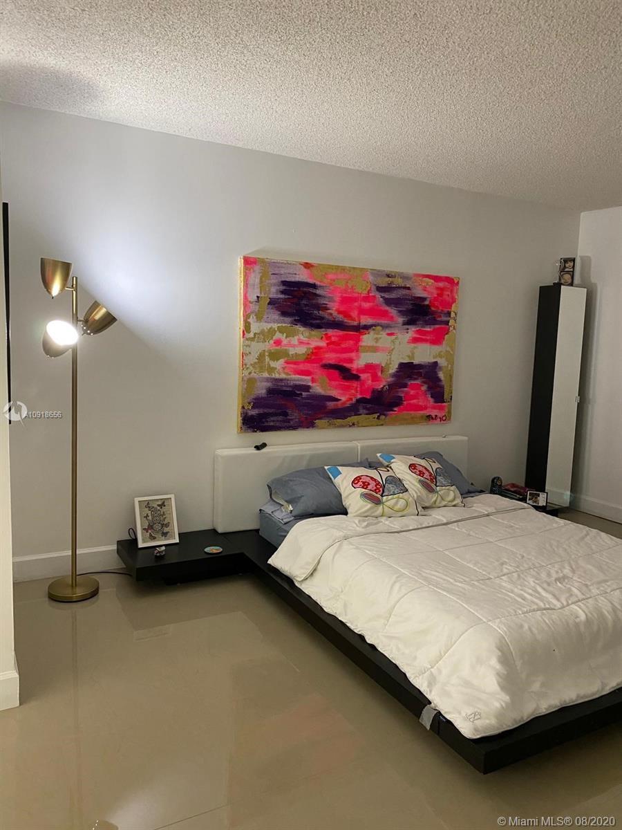 Photo of 20335 Country Club Dr #905, Aventura, Florida, 33180 -