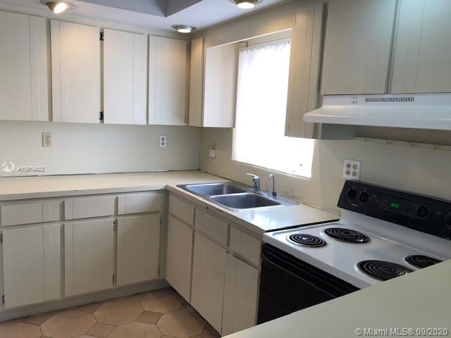 See details / 1736 sq. ft. $ 2020-10-09 0 Photo