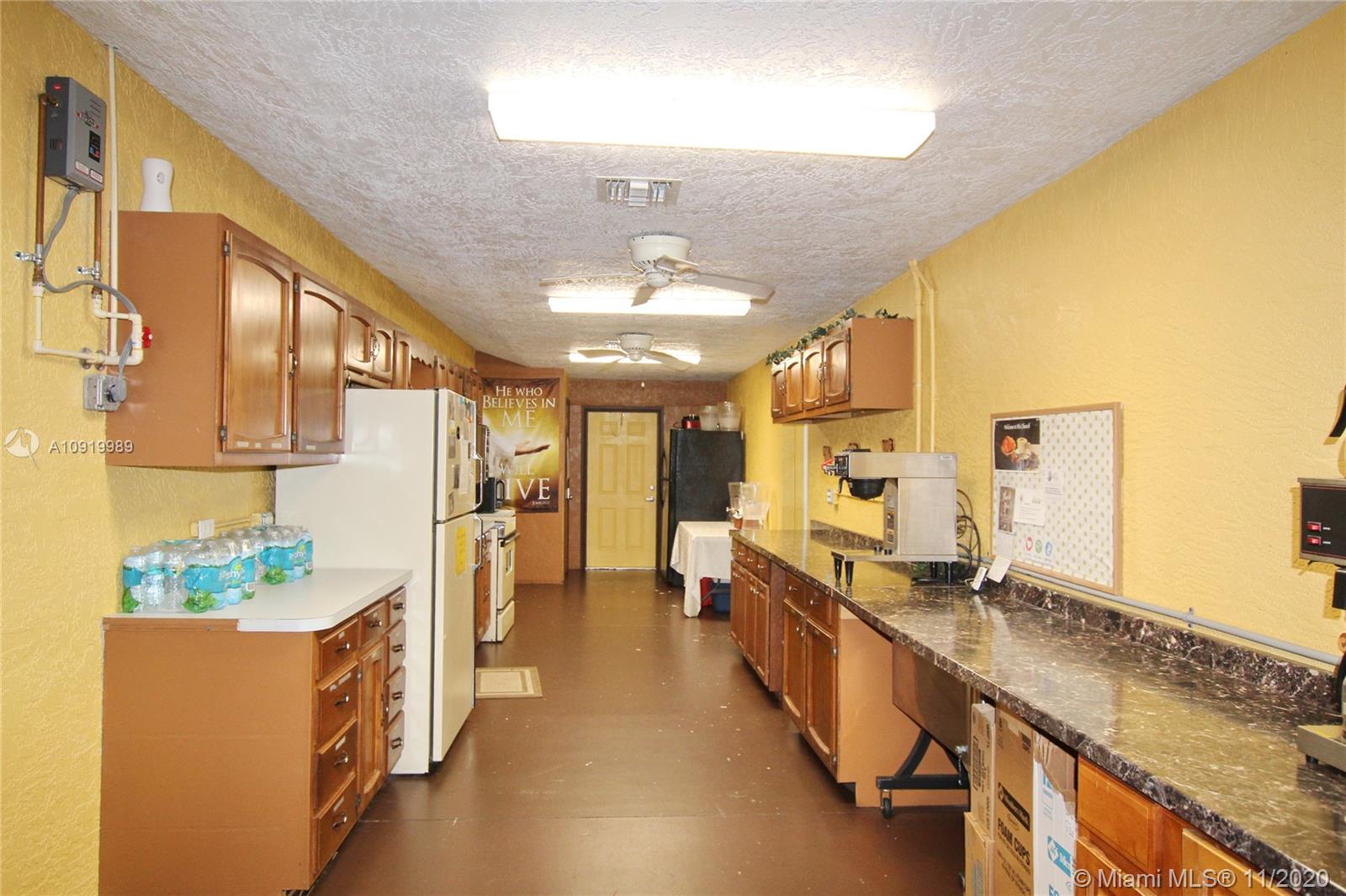 See details / sq. ft. $ 2020-09-01 0 Photo