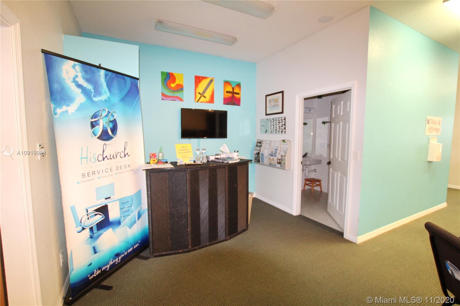 See details / sq. ft. $ 2020-09-01 0 Photo
