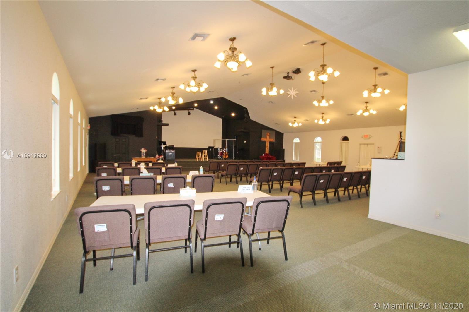 See details / sq. ft. $ 2020-09-01 0 Photo