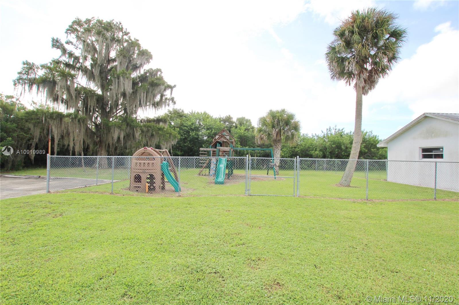 See details / sq. ft. $ 2020-09-01 0 Photo