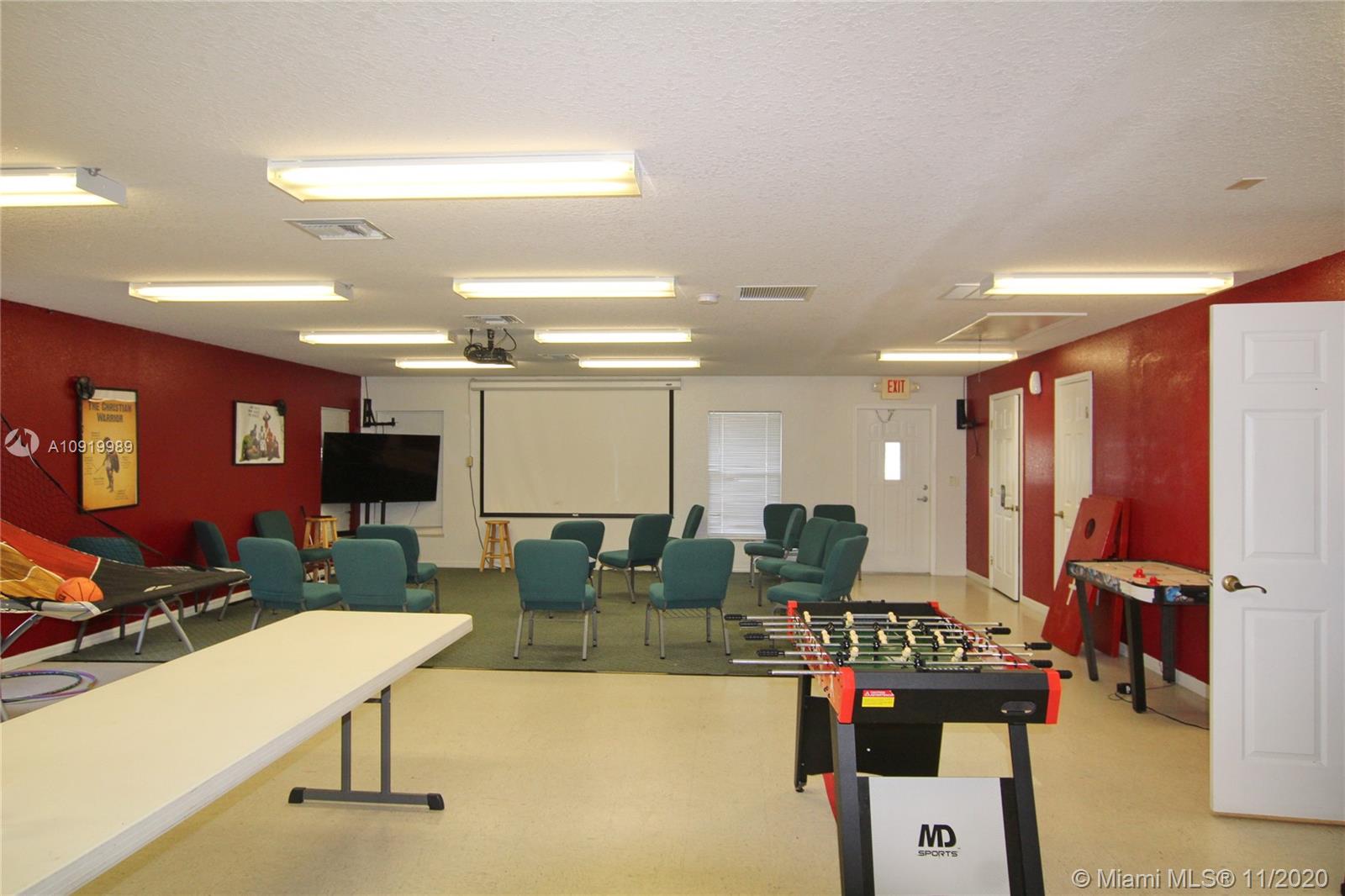 See details / sq. ft. $ 2020-09-01 0 Photo