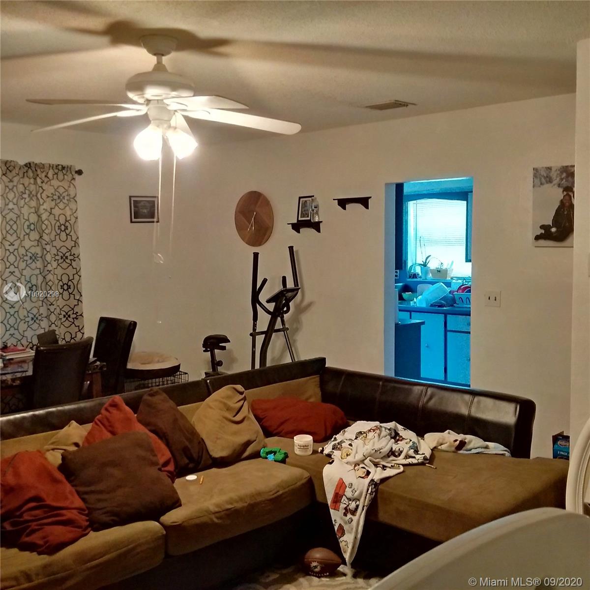 See details / 2029 sq. ft. $ 2020-10-10 0 Photo