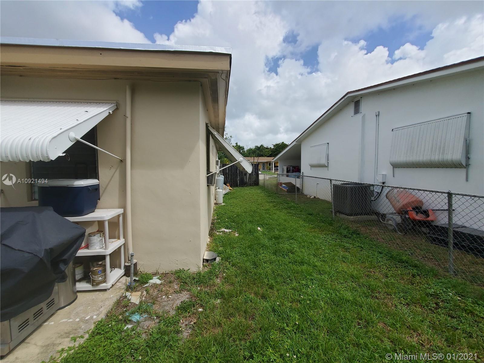 See details / 0 sq. ft. $ 2020-09-09 0 Photo
