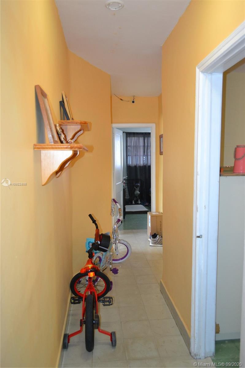 See details / 2078 sq. ft. $ 2020-09-05 0 Photo