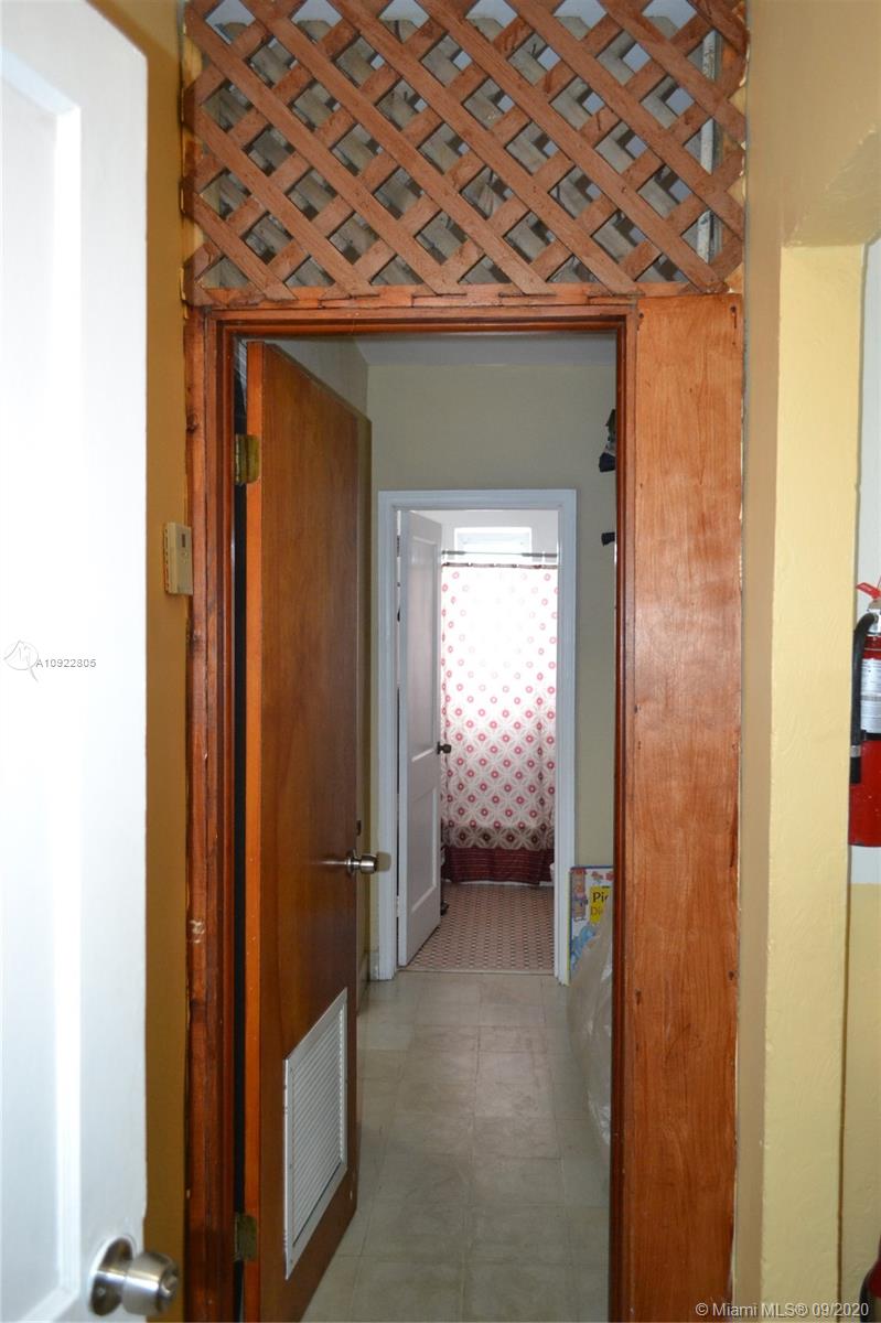 See details / 2078 sq. ft. $ 2020-09-05 0 Photo