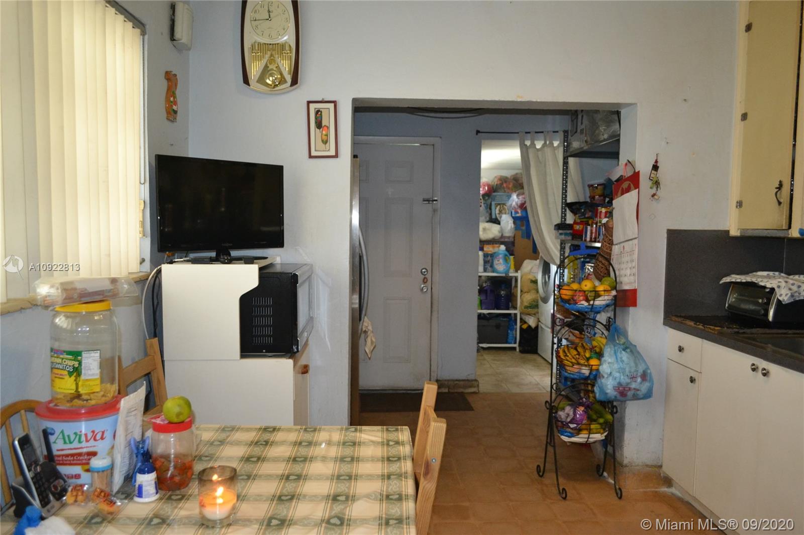 See details / 1980 sq. ft. $ 2020-09-05 0 Photo