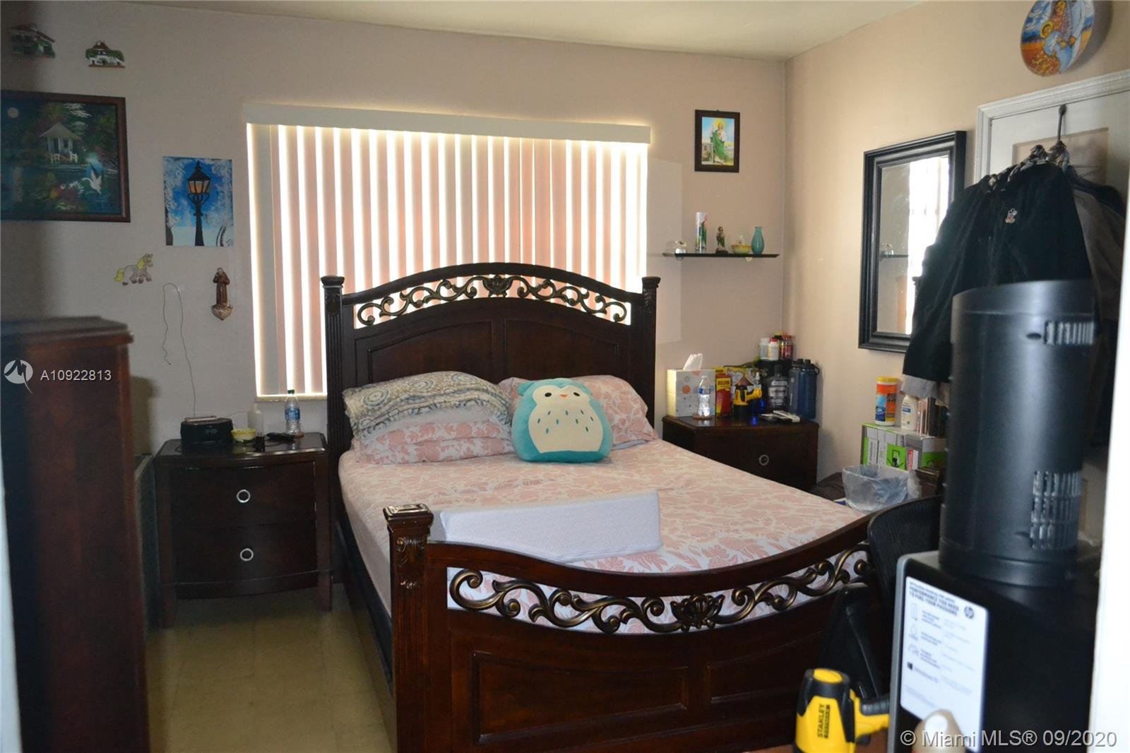 See details / 1980 sq. ft. $ 2020-09-05 0 Photo