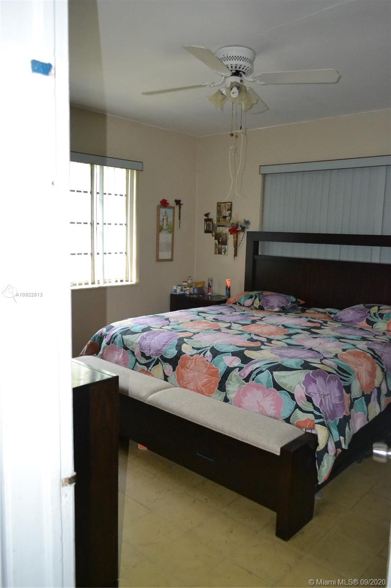 See details / 1980 sq. ft. $ 2020-09-05 0 Photo