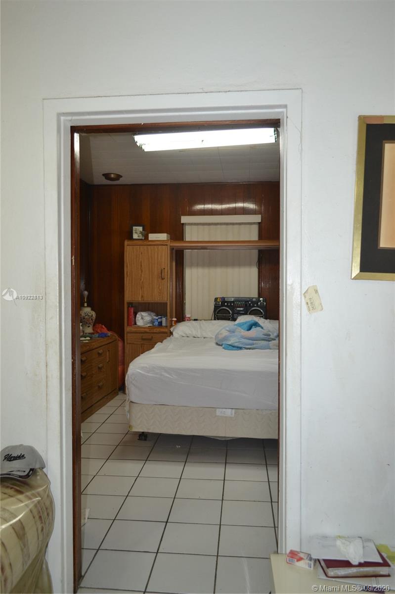 See details / 1980 sq. ft. $ 2020-09-05 0 Photo