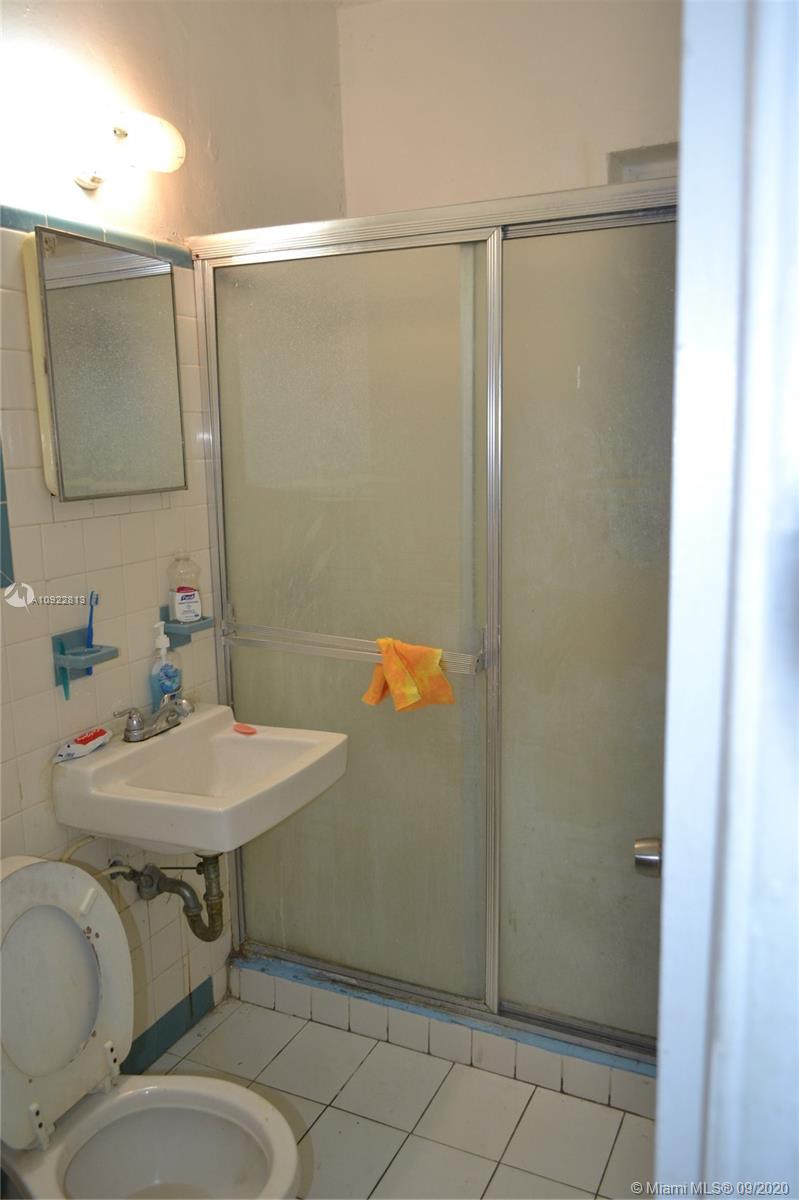See details / 1980 sq. ft. $ 2020-09-05 0 Photo