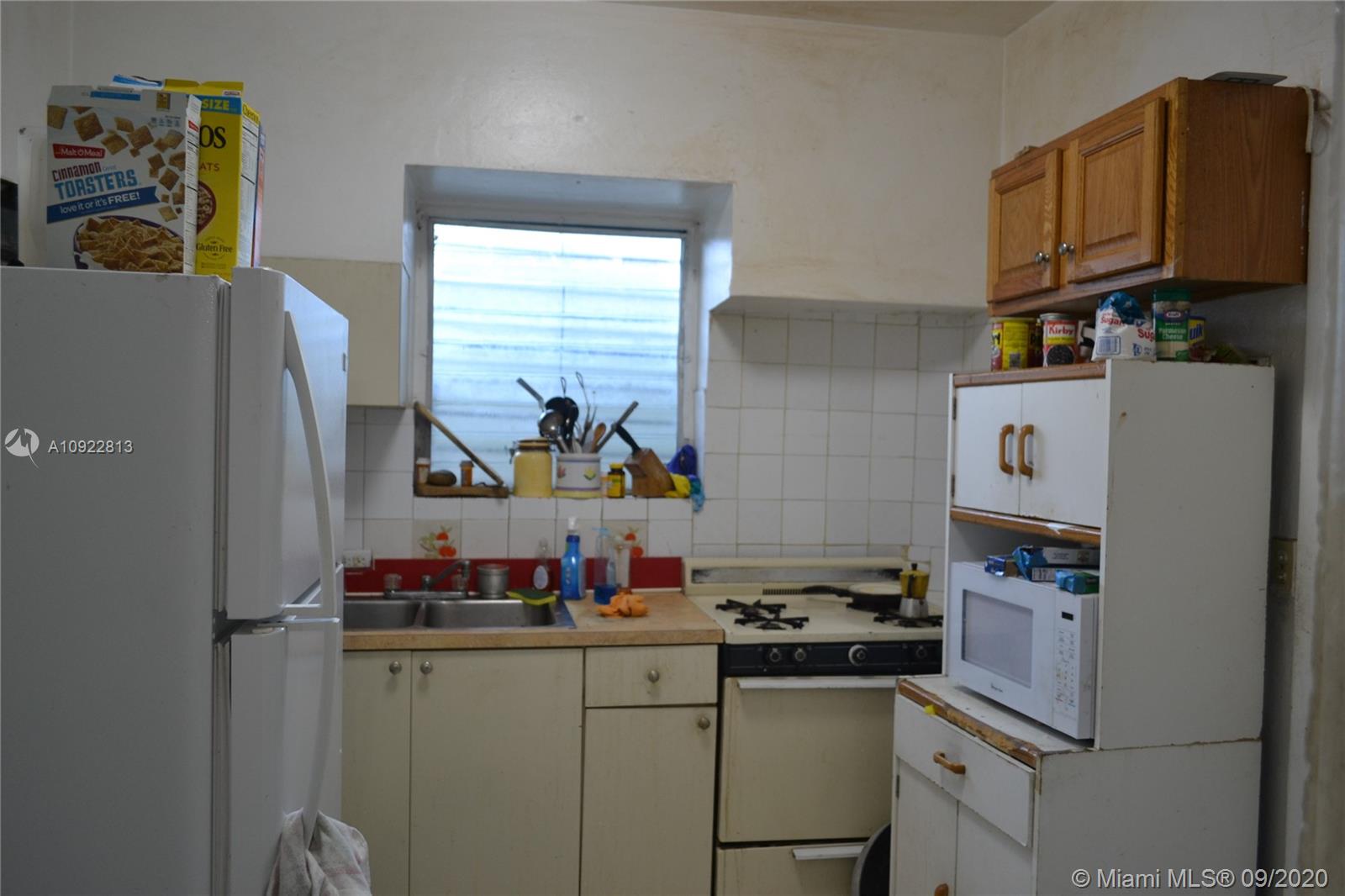 See details / 1980 sq. ft. $ 2020-09-05 0 Photo