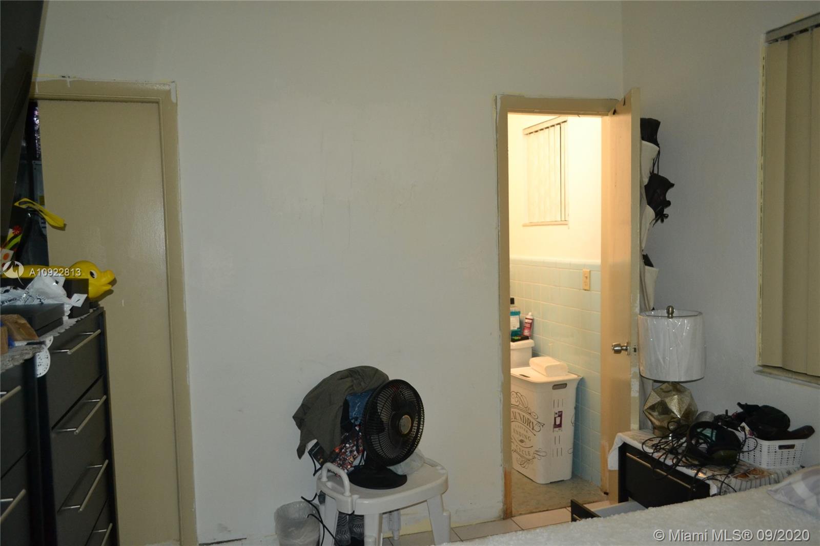 See details / 1980 sq. ft. $ 2020-09-05 0 Photo