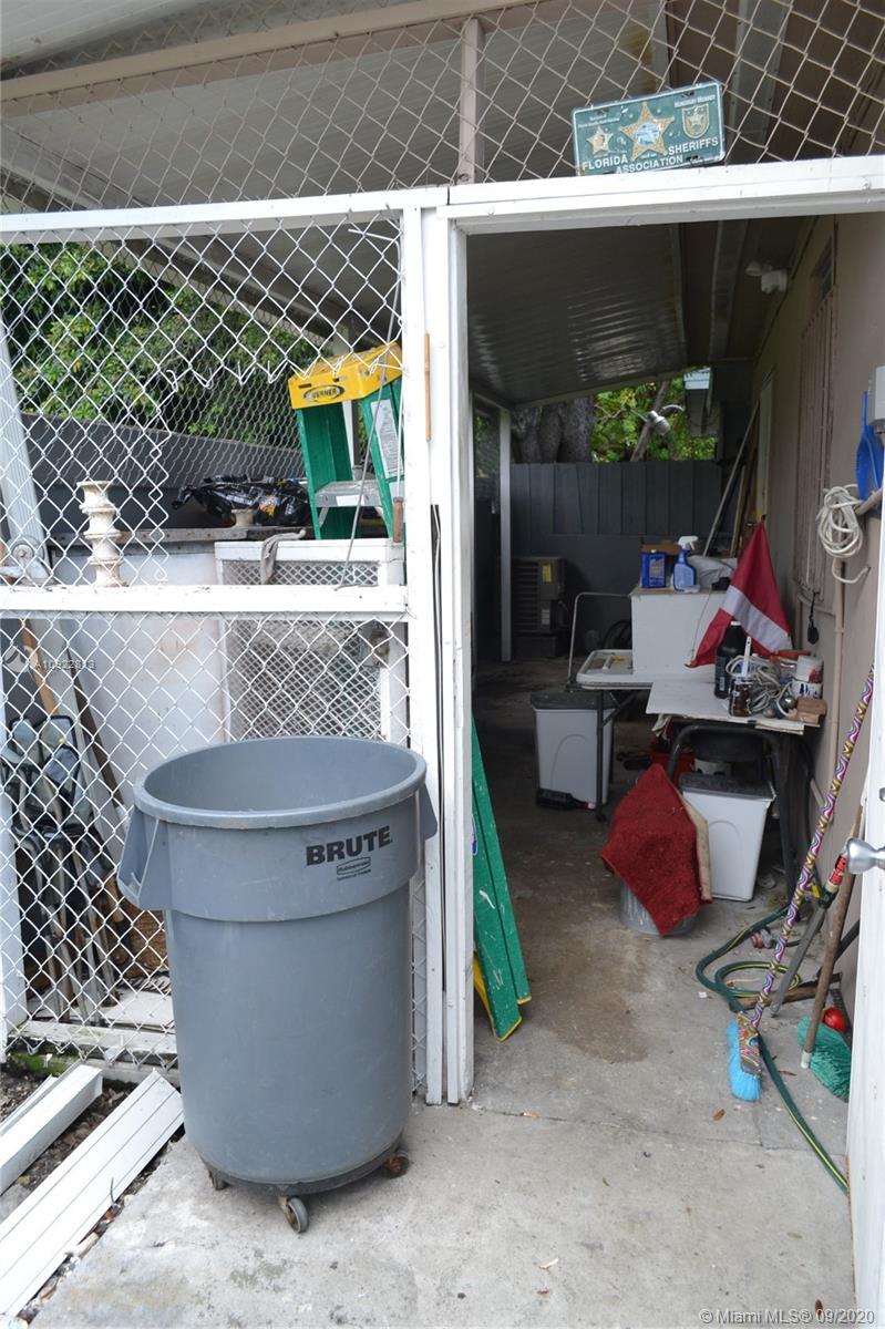 See details / 1980 sq. ft. $ 2020-09-05 0 Photo
