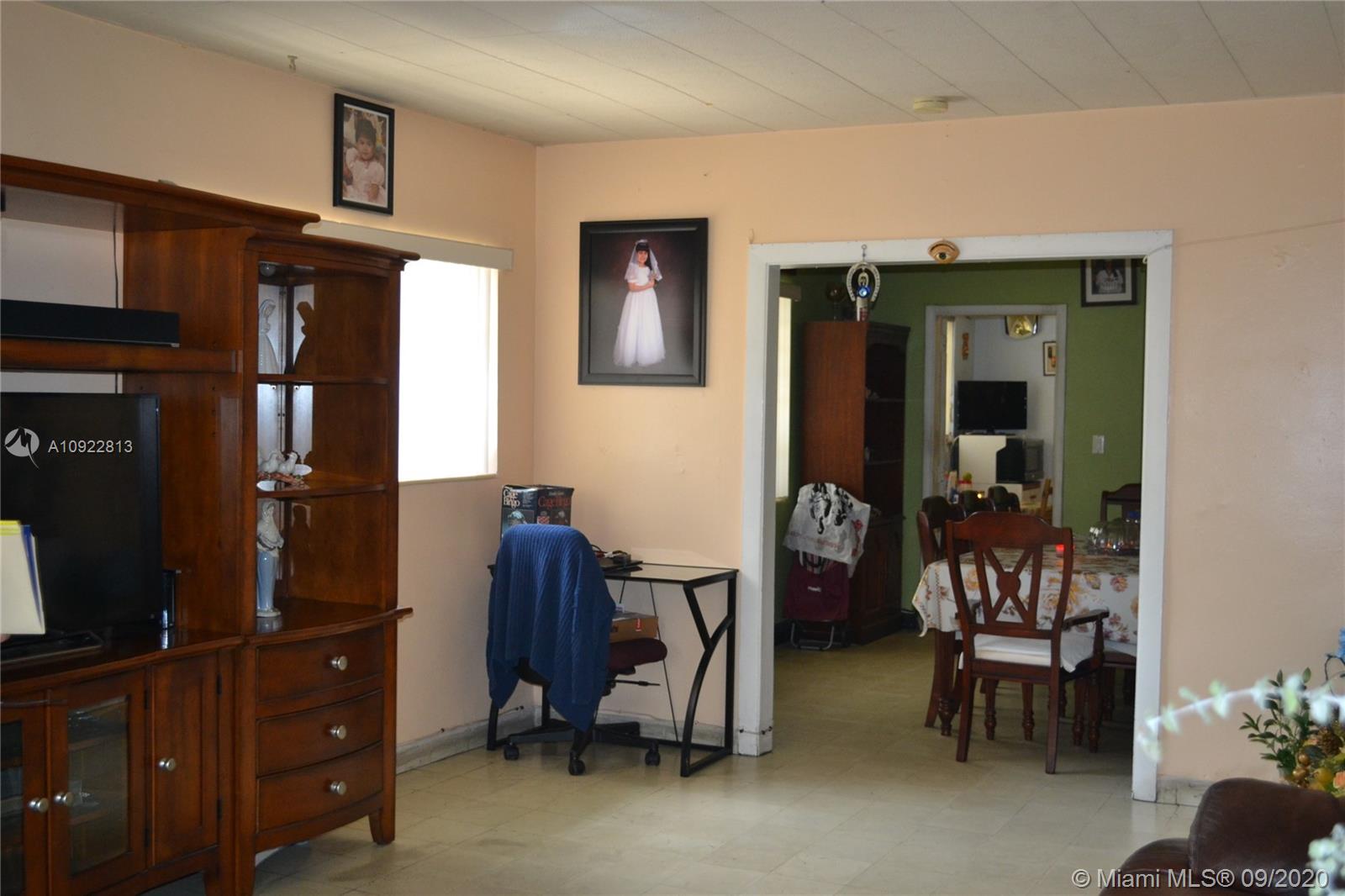See details / 1980 sq. ft. $ 2020-09-05 0 Photo