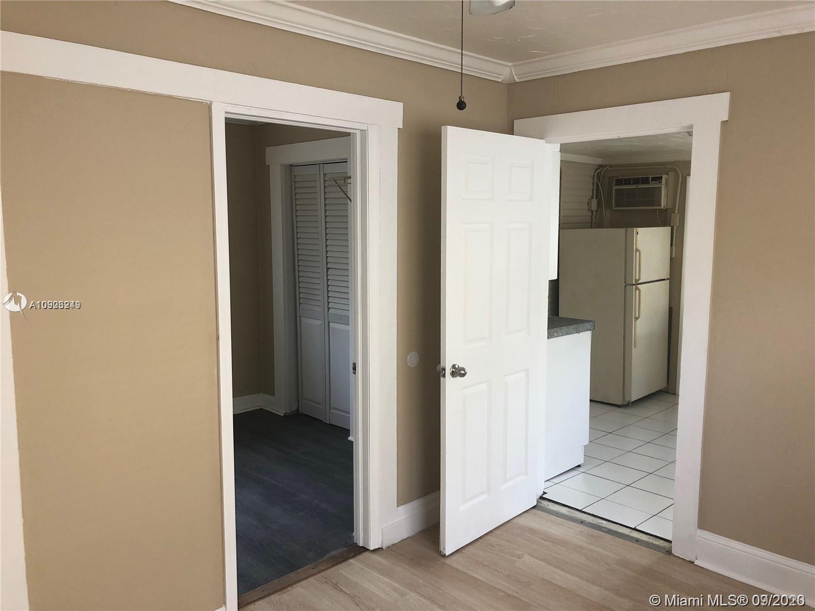 See details / 1152 sq. ft. $ 2020-11-09 0 Photo