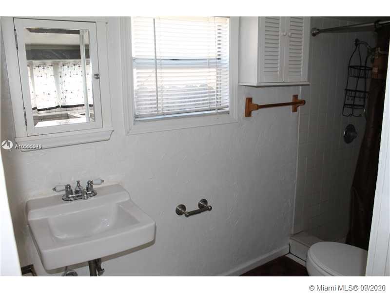 See details / 1152 sq. ft. $ 2020-11-09 0 Photo