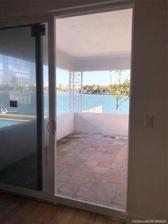 See details / sq. ft. $ 2020-09-08 0 Photo