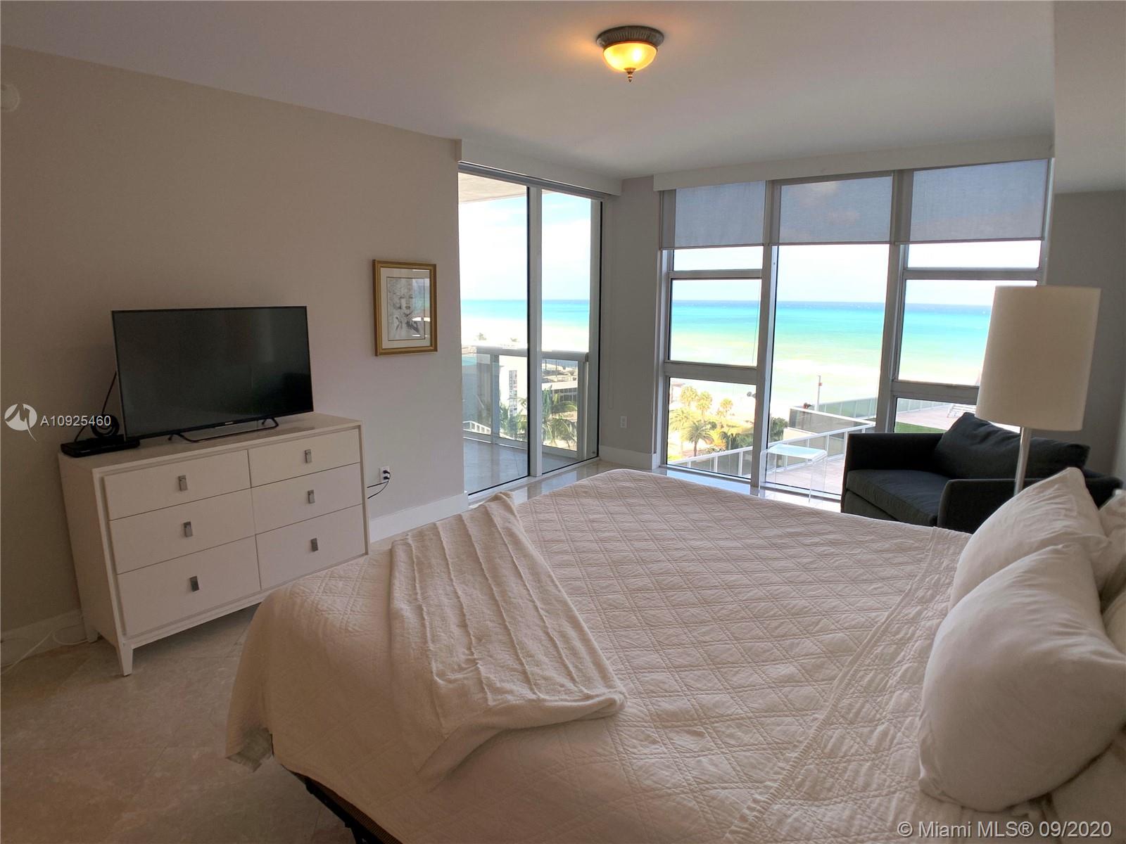 See details 801 3 / 4 2078 sq. ft. $ 2020-10-13 0 Photo