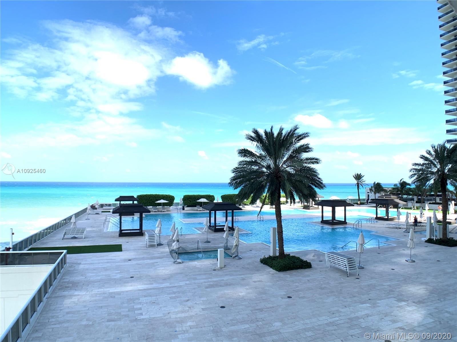 See details 801 3 / 4 2078 sq. ft. $ 2020-10-13 0 Photo