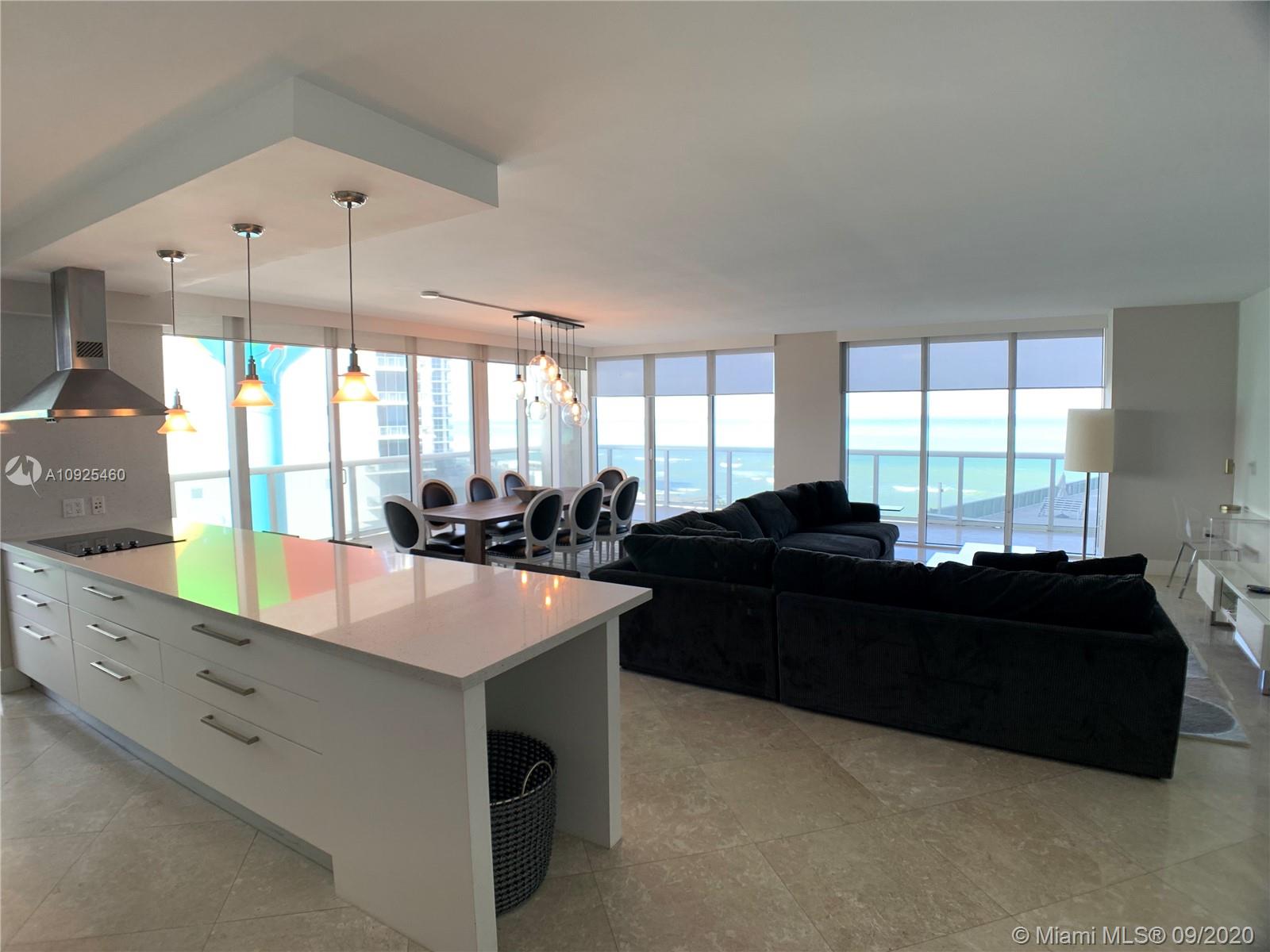 See details 801 3 / 4 2078 sq. ft. $ 2020-10-13 0 Photo