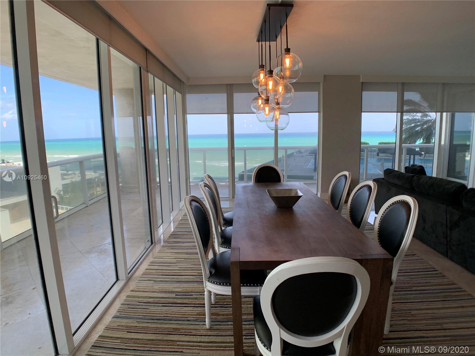 See details 801 3 / 4 2078 sq. ft. $ 2020-10-13 0 Photo