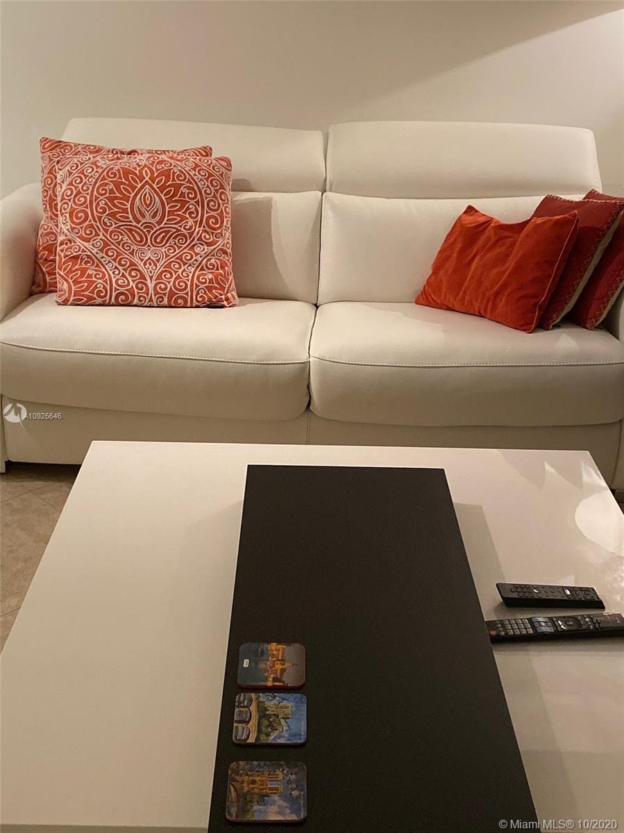 Ver detalles 3809 1 / 1 844 sq. ft. $ 2020-09-11 0 foto