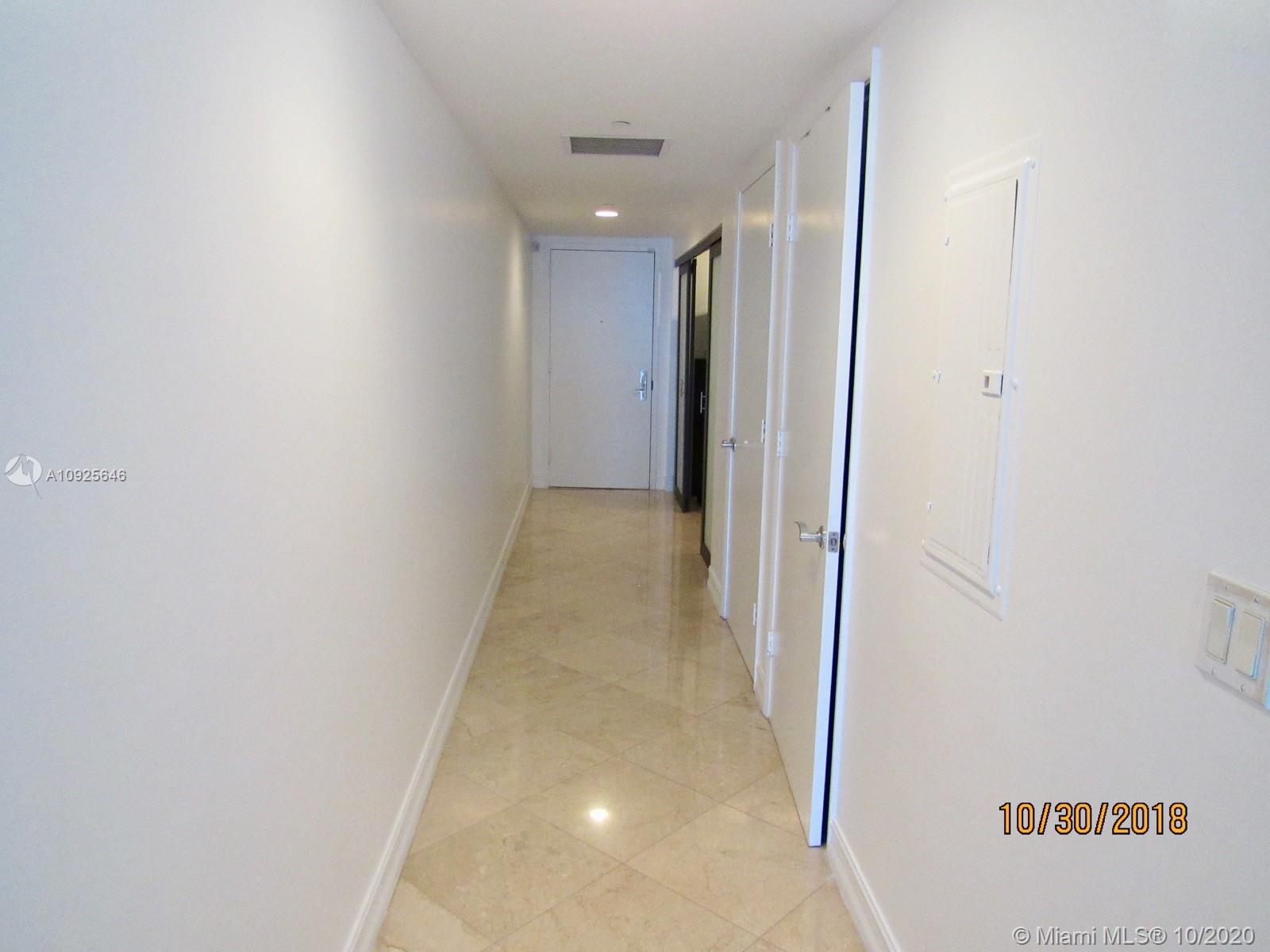 Ver detalles 3809 1 / 1 844 sq. ft. $ 2020-09-11 0 foto
