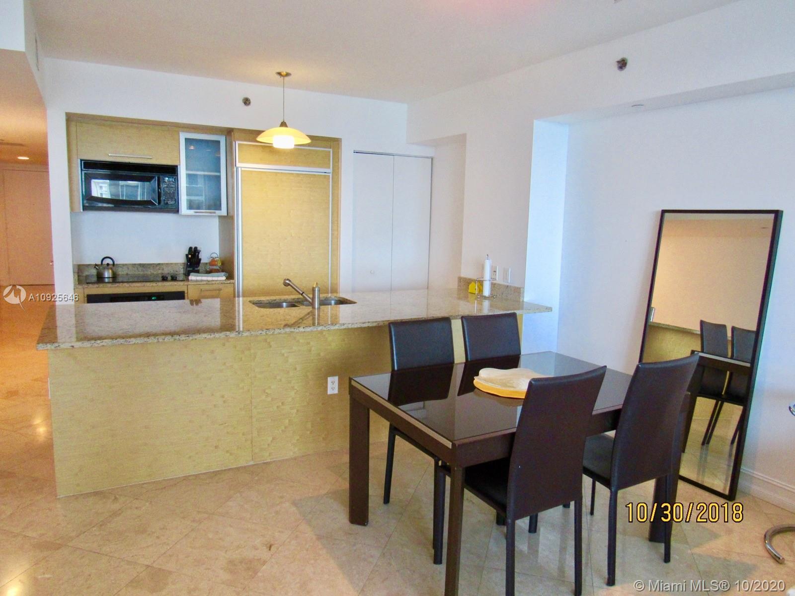 Ver detalles 3809 1 / 1 844 sq. ft. $ 2020-09-11 0 foto