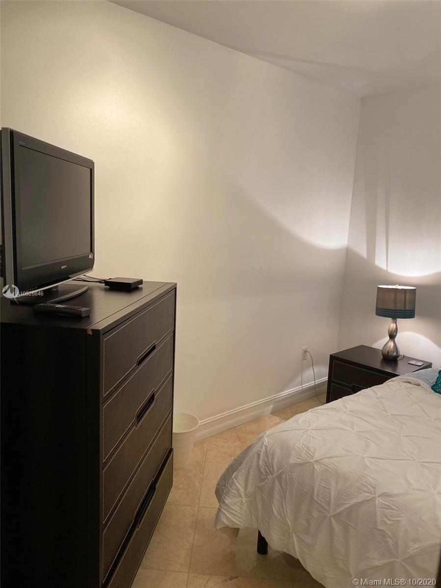 Ver detalles 3809 1 / 1 844 sq. ft. $ 2020-09-11 0 foto