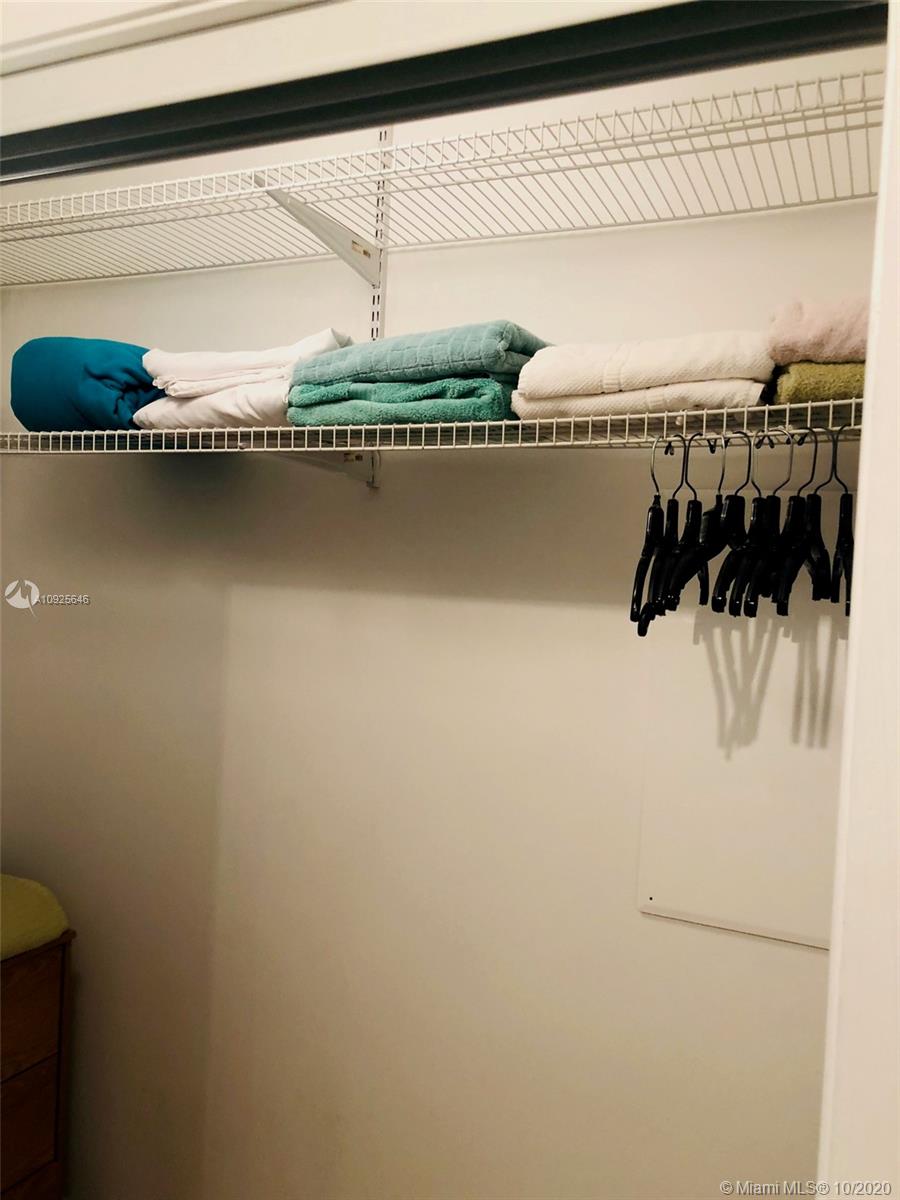 Ver detalles 3809 1 / 1 844 sq. ft. $ 2020-09-11 0 foto