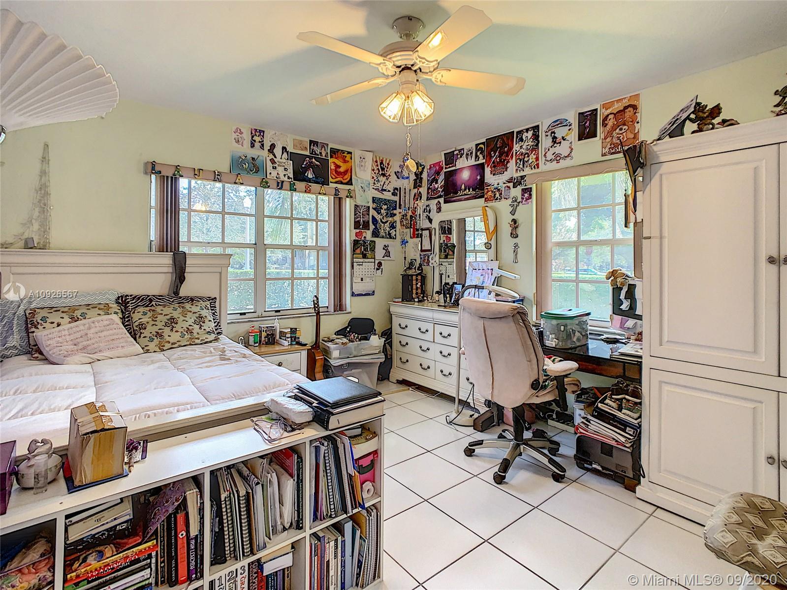 See details / 4119 sq. ft. $ 2020-09-13 0 Photo