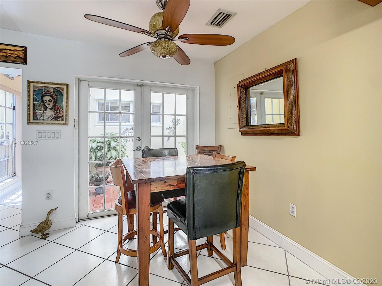 See details / 4119 sq. ft. $ 2020-09-13 0 Photo