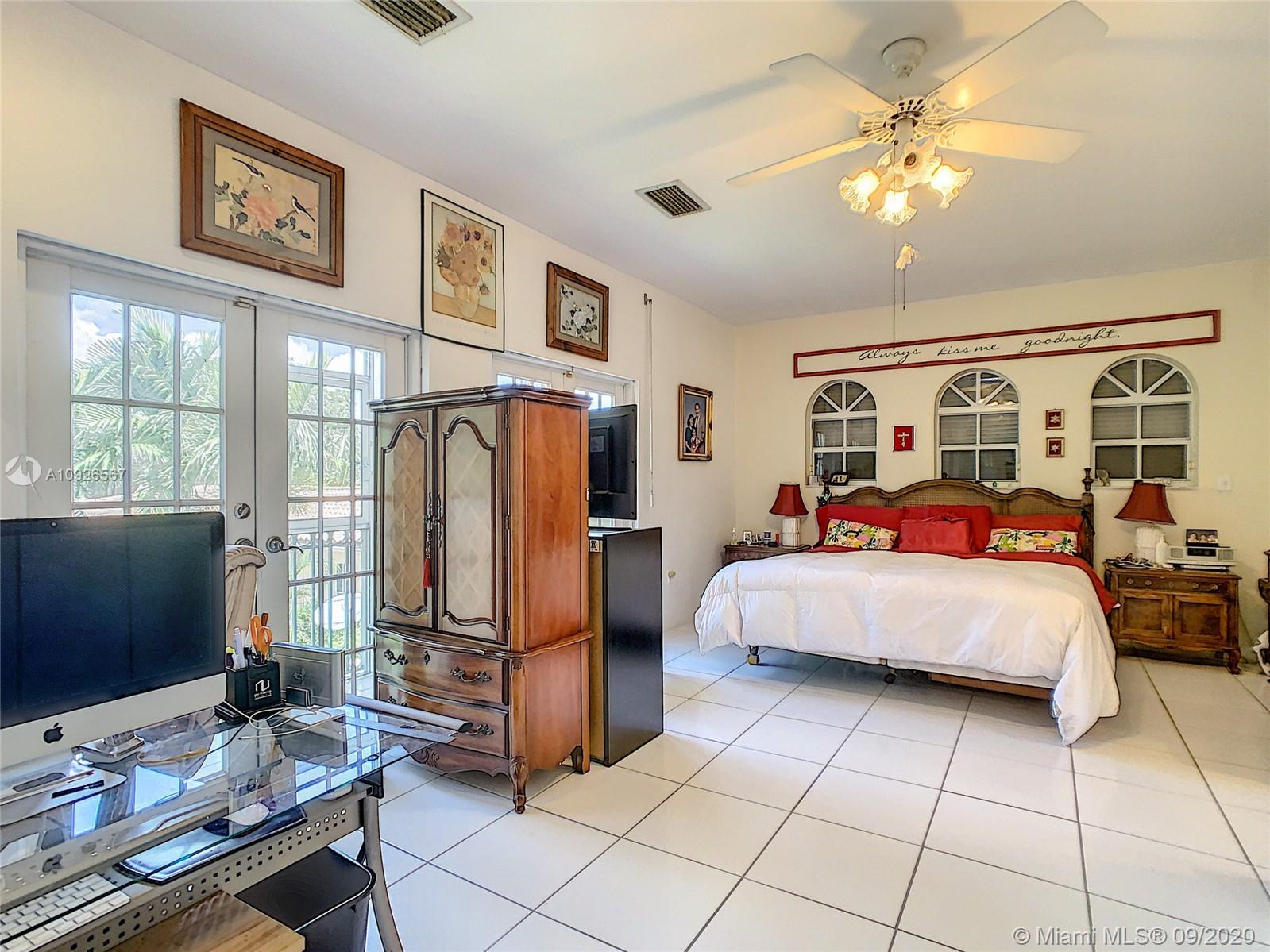 See details / 4119 sq. ft. $ 2020-09-13 0 Photo