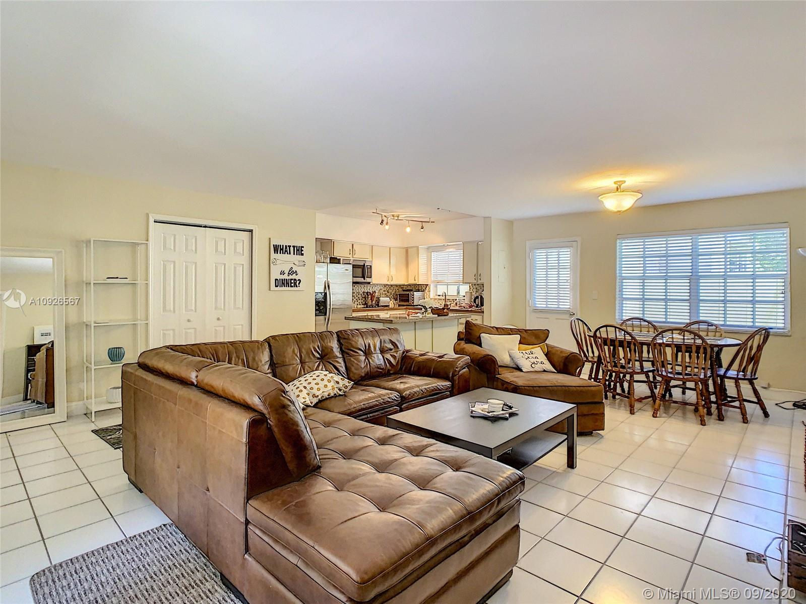 See details / 4119 sq. ft. $ 2020-09-13 0 Photo