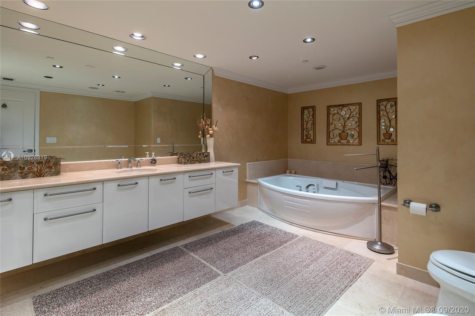 Photo of 3101 Ocean Dr #2403, Hollywood, Florida, 33019 -