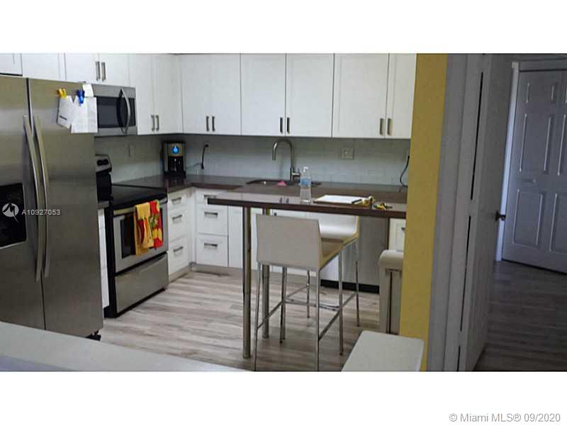 Photo of 3530 MYSTIC POINTE DR #2008, Aventura, Florida, 33180 - Exterior Front
