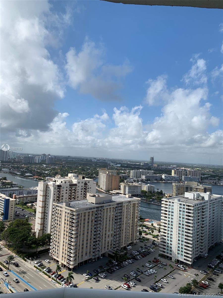 See details 2905 3 / 2 1782 sq. ft. $ 2020-09-14 0 Photo